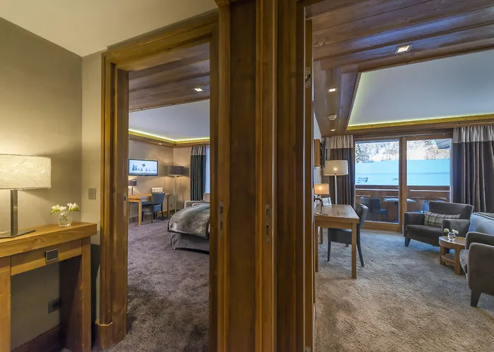 Le Kaila Hotel 5*