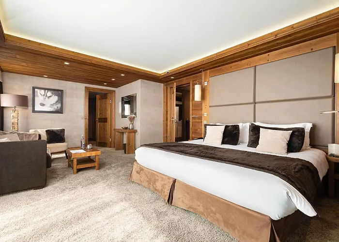 Le Kaila Hotel 5*