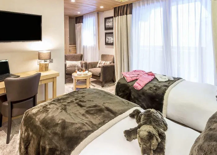 Le Kaila Hotel 5*